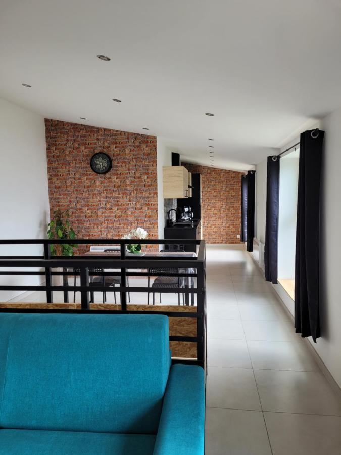 Il Vialetto , Appartement Milano , Spacieux, Tout Confort, Au Calme Jeumont Dış mekan fotoğraf